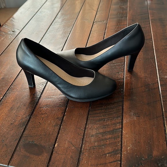 Clarks Shoes - Clarks Ultimate Comfort